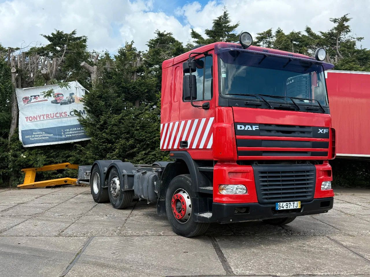 DAF 95.380 ATI 6X2 Chassis ZF Manual Gearbox - משאית עם שלדת תא: תמונה 1 DAF 95.380 ATI 6X2 Chassis ZF Manual Gearbox - משאית עם שלדת תא: תמונה 1