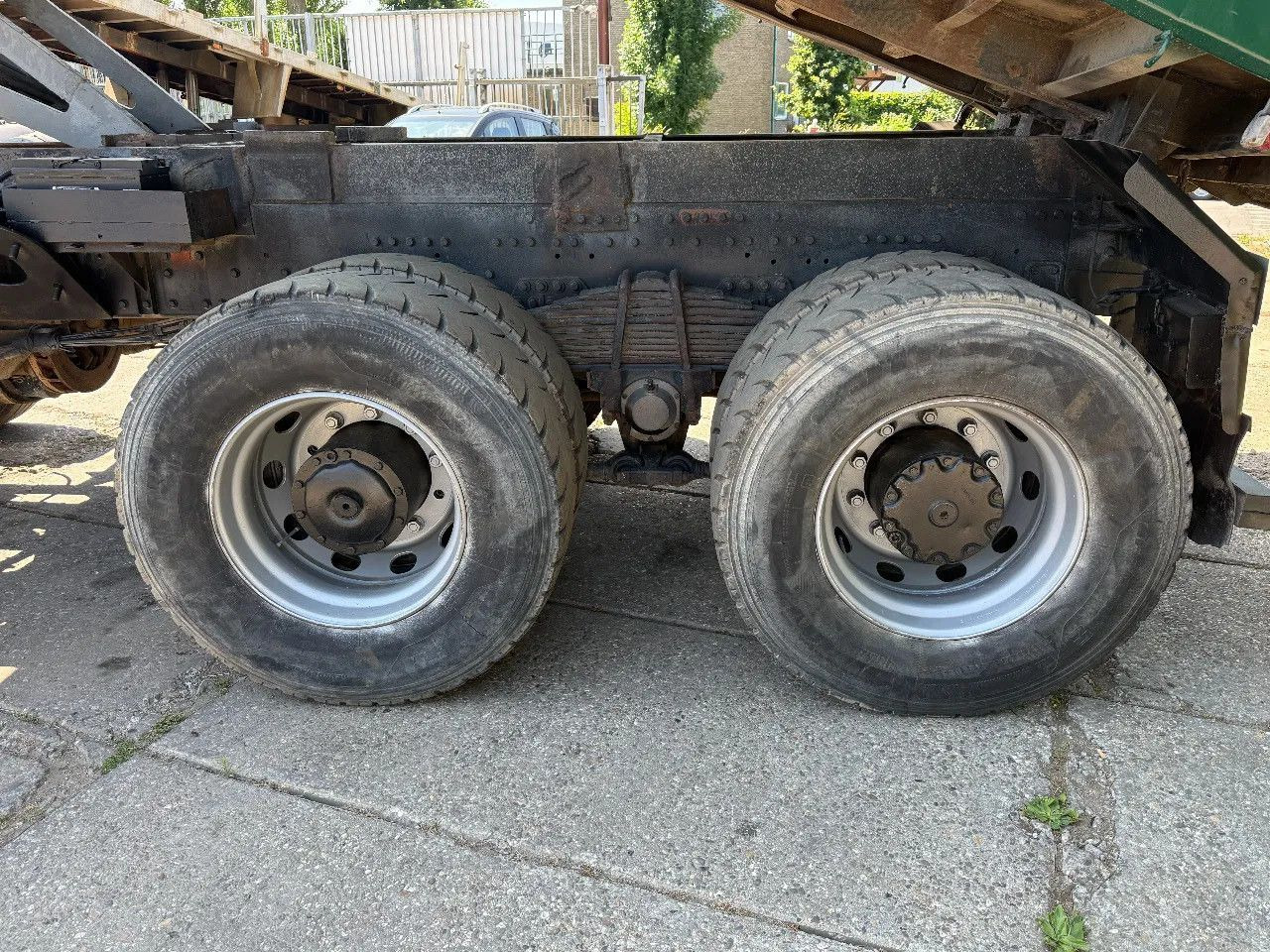 MAN 35.372 8X4 Tipper Spring/Spring ZF Manual Gear E - מזהיר: תמונה 5 MAN 35.372 8X4 Tipper Spring/Spring ZF Manual Gear E - מזהיר: תמונה 5