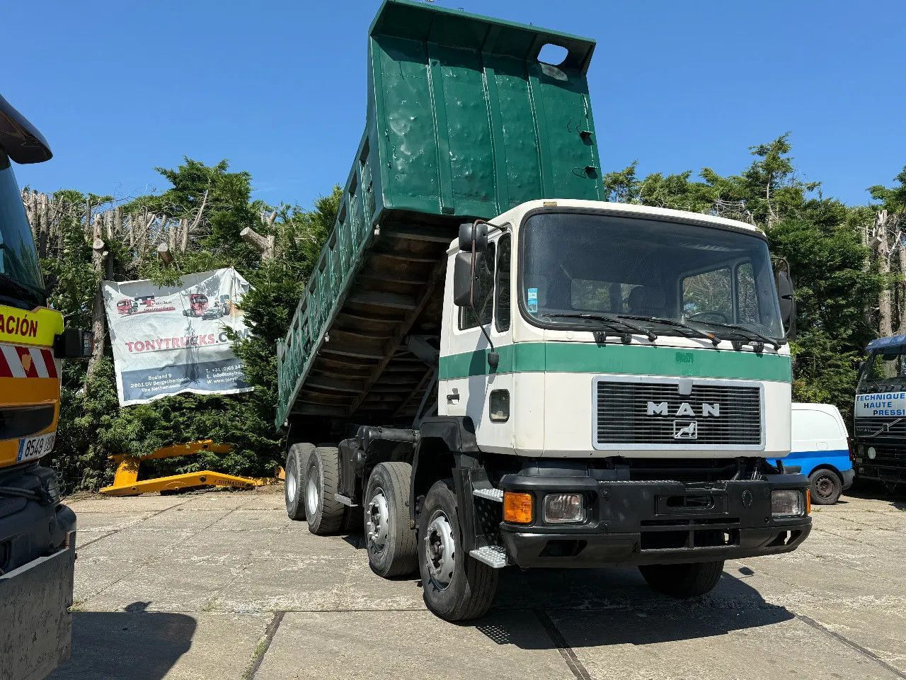 MAN 35.372 8X4 Tipper Spring/Spring ZF Manual Gear E - מזהיר: תמונה 1 MAN 35.372 8X4 Tipper Spring/Spring ZF Manual Gear E - מזהיר: תמונה 1