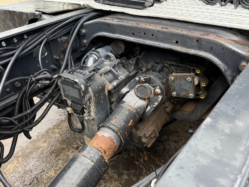 יחידת טרקטור MAN TGX 33.480 6X4 Tractor-unit Spring/Spring Retarder Euro5: תמונה 7 יחידת טרקטור MAN TGX 33.480 6X4 Tractor-unit Spring/Spring Retarder Euro5: תמונה 7