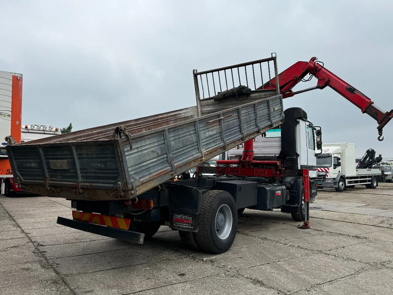 Mercedes-Benz Actros 1831 V6 4X2 Tipper + crane EPS Manual Gearbox 3 peddal - מזהיר, משאית מנוף: תמונה 4 Mercedes-Benz Actros 1831 V6 4X2 Tipper + crane EPS Manual Gearbox 3 peddal - מזהיר, משאית מנוף: תמונה 4