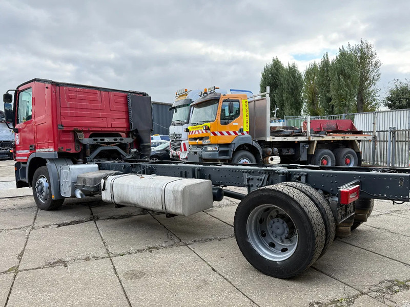 Mercedes-Benz Actros 1841 V6 4X2 Chassis MP2 Airco Low Cabine - משאית עם שלדת תא: תמונה 3 Mercedes-Benz Actros 1841 V6 4X2 Chassis MP2 Airco Low Cabine - משאית עם שלדת תא: תמונה 3