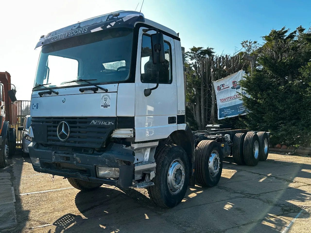 Mercedes-Benz Actros 4140 V6 8X4 Chassis Spring/Spring Big Axl - משאית עם שלדת תא: תמונה 2 Mercedes-Benz Actros 4140 V6 8X4 Chassis Spring/Spring Big Axl - משאית עם שלדת תא: תמונה 2