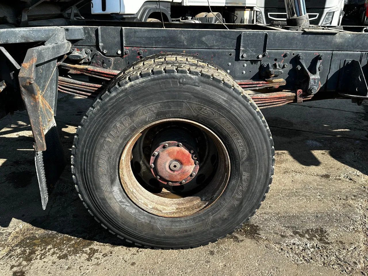 Mercedes-Benz SK 1733 V6 4X2 Tipper Spring/Spring EPS Manual G - מזהיר: תמונה 5 Mercedes-Benz SK 1733 V6 4X2 Tipper Spring/Spring EPS Manual G - מזהיר: תמונה 5