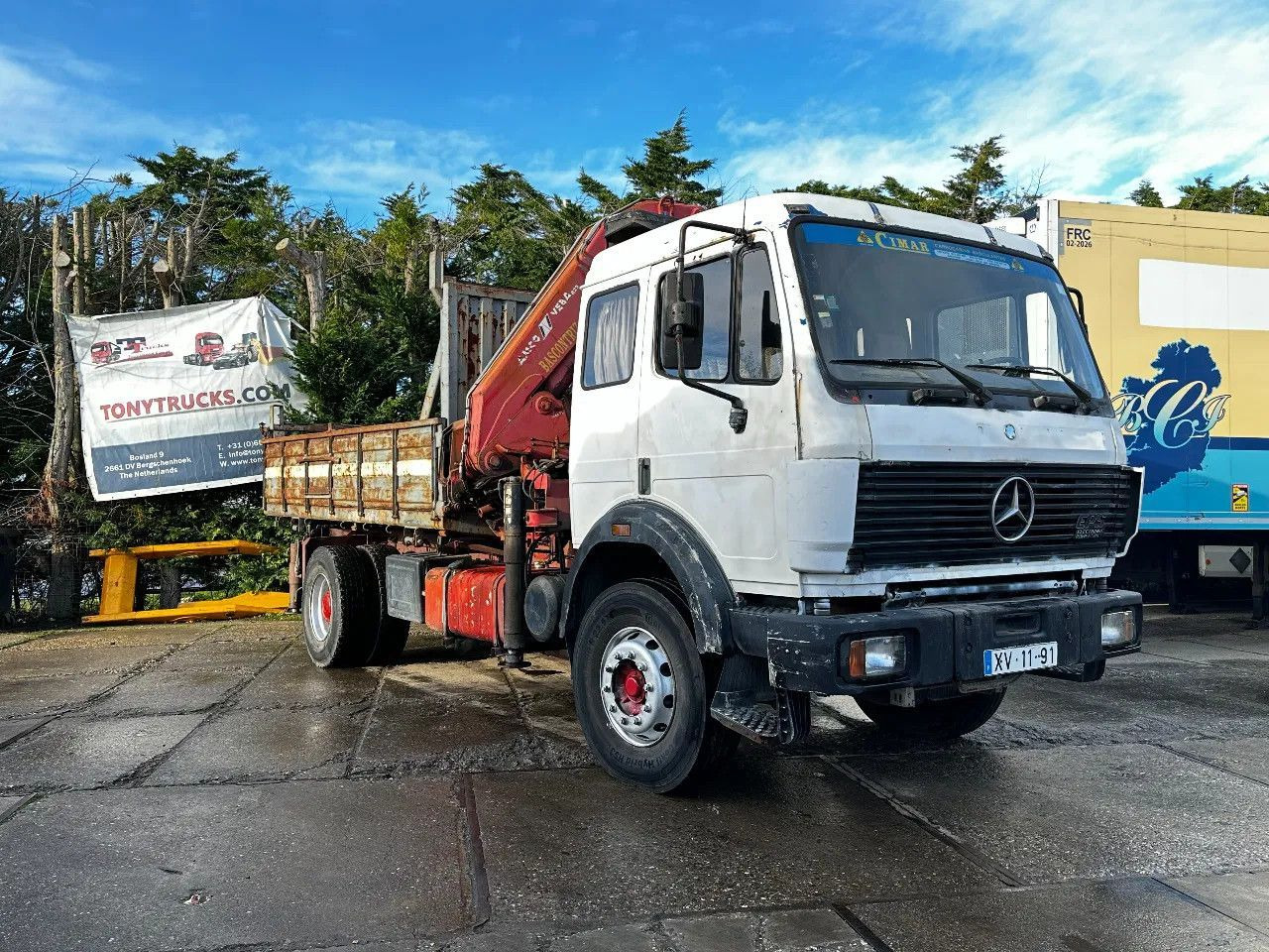 Mercedes-Benz SK 1935 V8 4X2 Tipper Spring/Spring AMCO V825 9T Mercedes-Benz SK 1935 V8 4X2 Tipper Spring/Spring AMCO V825 9T - מזהיר, משאית מנוף: תמונה 1 Mercedes-Benz SK 1935 V8 4X2 Tipper Spring/Spring AMCO V825 9T Mercedes-Benz SK 1935 V8 4X2 Tipper Spring/Spring AMCO V825 9T - מזהיר, משאית מנוף: תמונה 1