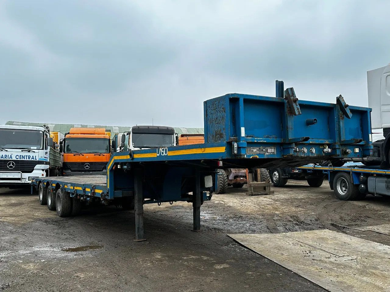 Nooteboom OSD-44 3 Axle lowloader Extandable 44Ton Nooteboom OSD-44 3 Axle lowloader Extandable 44Ton - סמיטריילר עם מטען נמוך: תמונה 2 Nooteboom OSD-44 3 Axle lowloader Extandable 44Ton Nooteboom OSD-44 3 Axle lowloader Extandable 44Ton - סמיטריילר עם מטען נמוך: תמונה 2