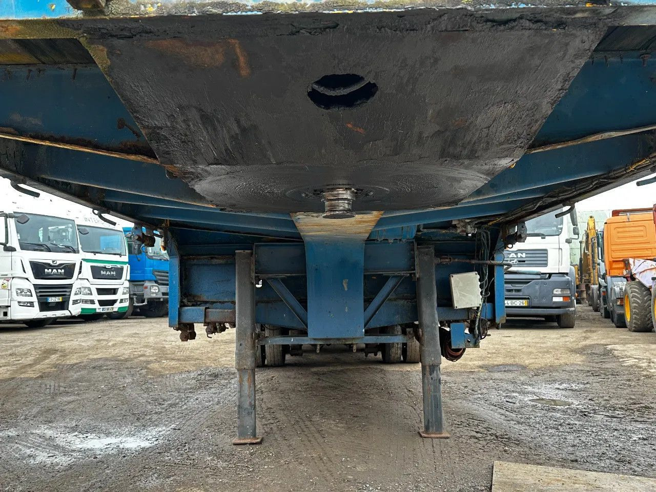 Nooteboom OSD-44 3 Axle lowloader Extandable 44Ton Nooteboom OSD-44 3 Axle lowloader Extandable 44Ton - סמיטריילר עם מטען נמוך: תמונה 4 Nooteboom OSD-44 3 Axle lowloader Extandable 44Ton Nooteboom OSD-44 3 Axle lowloader Extandable 44Ton - סמיטריילר עם מטען נמוך: תמונה 4