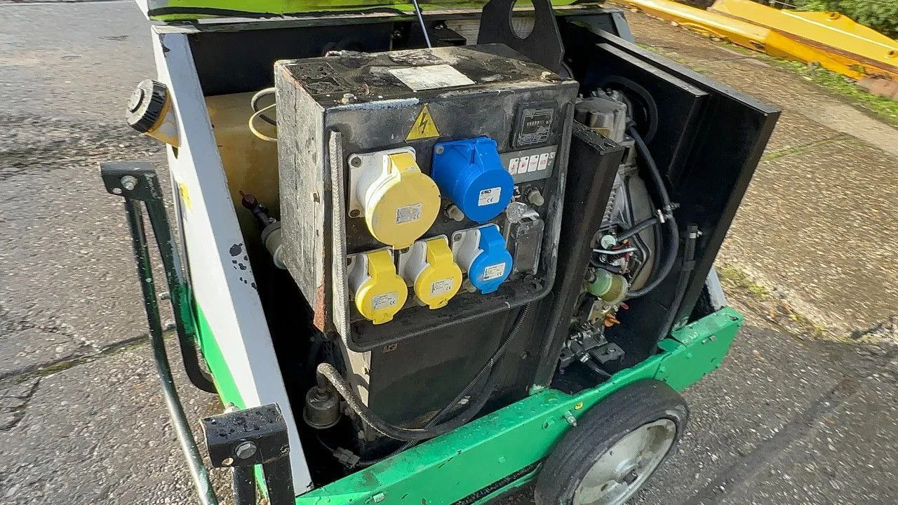 ערכת גנרטורים Pramac P6000S2 6KVA Generator Pramac  P6000S2 6KVA Generator: תמונה 11