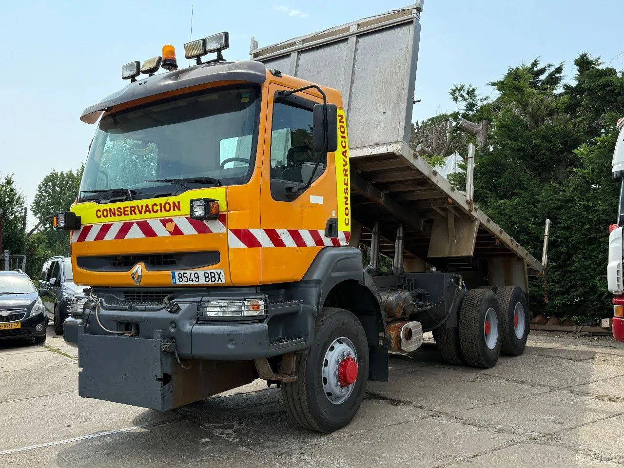 Renault Kerax 400 6X6 Tipper Spring/spring ZF Man Gear E - מזהיר: תמונה 2 Renault Kerax 400 6X6 Tipper Spring/spring ZF Man Gear E - מזהיר: תמונה 2