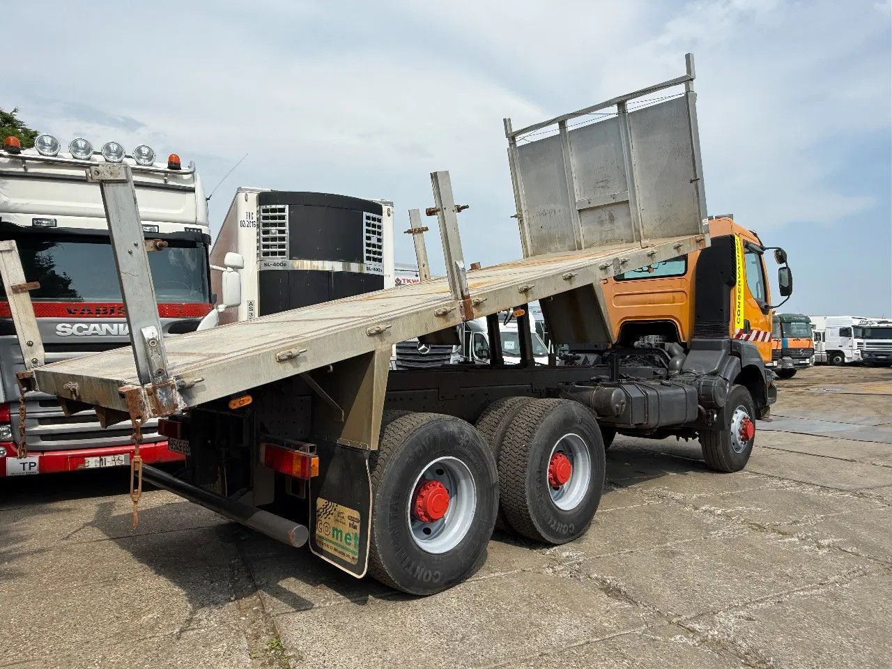 Renault Kerax 400 6X6 Tipper Spring/spring ZF Man Gear E - מזהיר: תמונה 4 Renault Kerax 400 6X6 Tipper Spring/spring ZF Man Gear E - מזהיר: תמונה 4