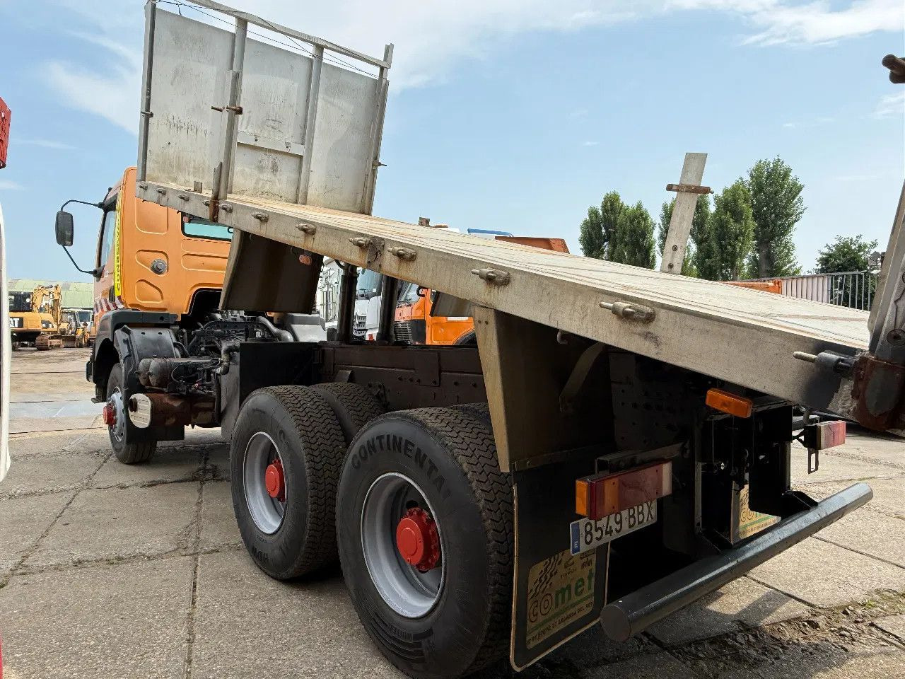 Renault Kerax 400 6X6 Tipper Spring/spring ZF Man Gear E - מזהיר: תמונה 3 Renault Kerax 400 6X6 Tipper Spring/spring ZF Man Gear E - מזהיר: תמונה 3