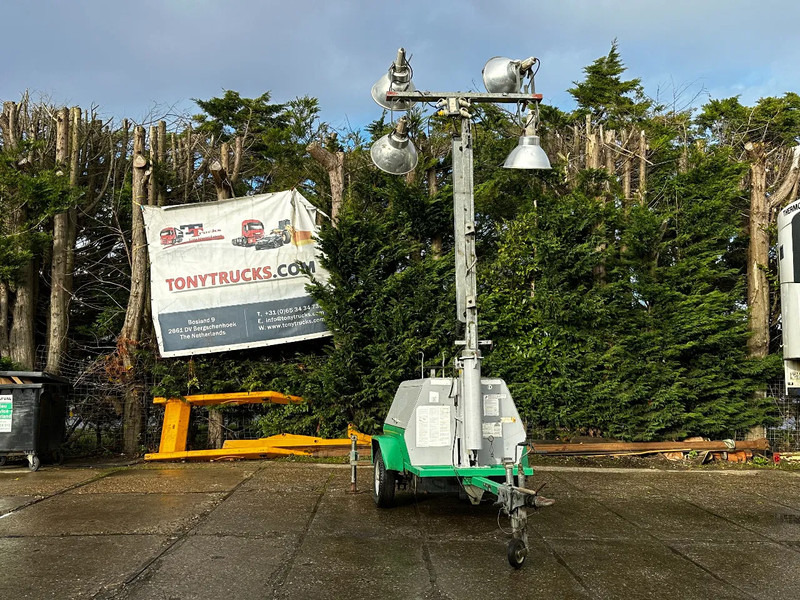 Terex AL4050 Towerlight 4X1000 Watt Lights - מגדל תאורה: תמונה 2 Terex AL4050 Towerlight 4X1000 Watt Lights - מגדל תאורה: תמונה 2