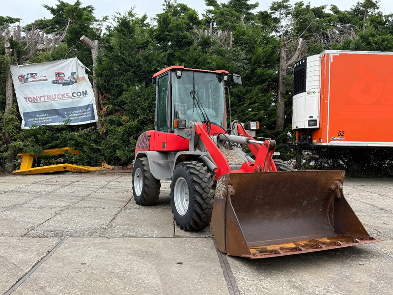 Volvo L30 WHEELLOADER OPEN BUCKET QUICK COUPLER - מעמיס גלגלים: תמונה 1 Volvo L30 WHEELLOADER OPEN BUCKET QUICK COUPLER - מעמיס גלגלים: תמונה 1