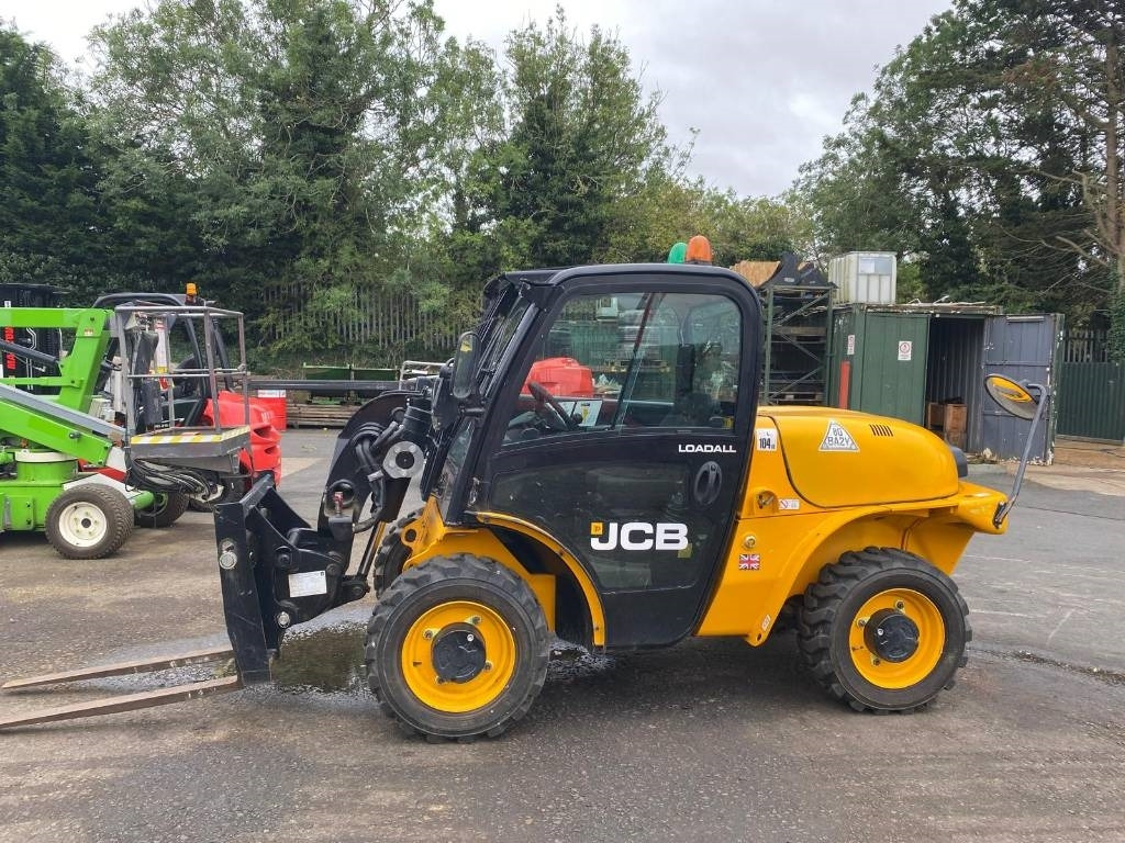 JCB 520-40 - מפעיל טלסקופי: תמונה 2 JCB 520-40 - מפעיל טלסקופי: תמונה 2