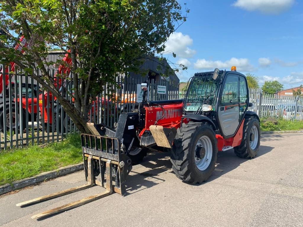 Manitou MT 1033 - מפעיל טלסקופי: תמונה 5 Manitou MT 1033 - מפעיל טלסקופי: תמונה 5