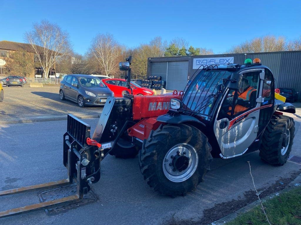 Manitou MT730H - מפעיל טלסקופי: תמונה 5 Manitou MT730H - מפעיל טלסקופי: תמונה 5