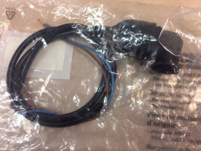 3X Kärcher Switch complete - מערכת חשמל עבור מכונת ניקוי: תמונה 1 3X Kärcher Switch complete - מערכת חשמל עבור מכונת ניקוי: תמונה 1