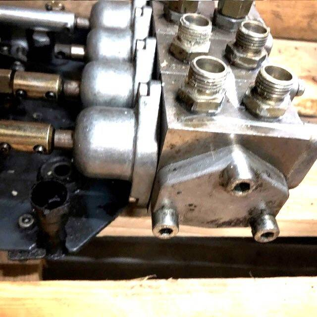 4- Way hydraulic control for Still - שסתום הידרולי עבור ציוד לטיפול בחומרים: תמונה 5 4- Way hydraulic control for Still - שסתום הידרולי עבור ציוד לטיפול בחומרים: תמונה 5