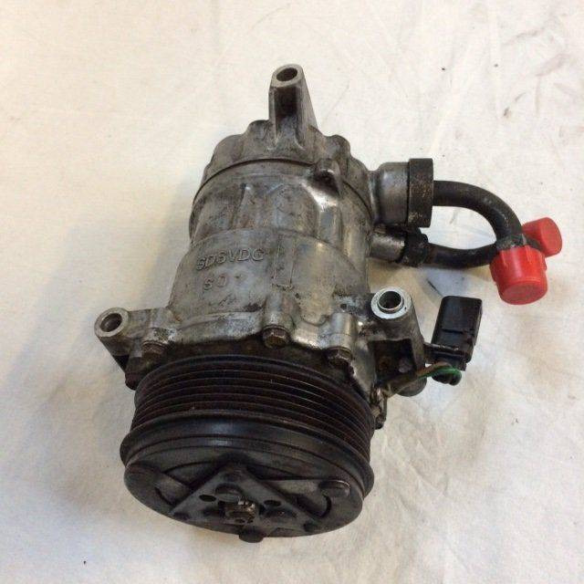 A/C Compressor with electro-magnetic coupling - מדחס מזגן עבור ציוד לטיפול בחומרים: תמונה 1 A/C Compressor with electro-magnetic coupling - מדחס מזגן עבור ציוד לטיפול בחומרים: תמונה 1