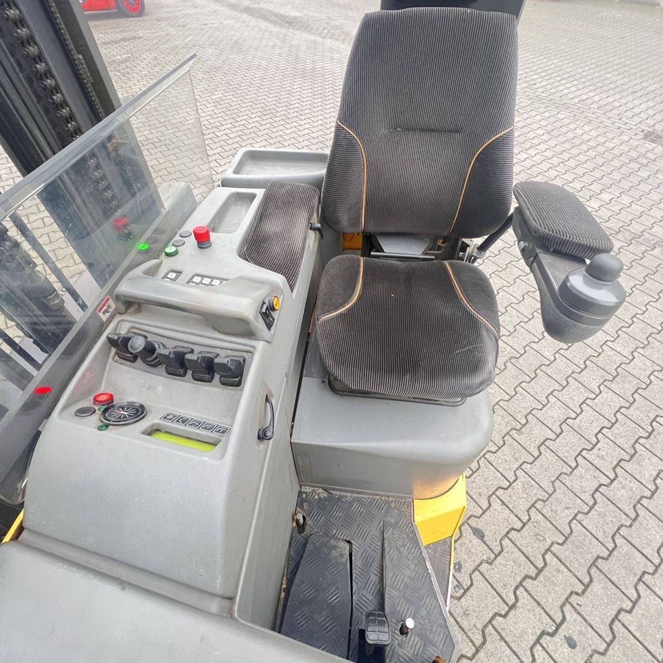 Atlet UFS250DTFVRE585 - משאית הגעה ב-4 דרכים: תמונה 4 Atlet UFS250DTFVRE585 - משאית הגעה ב-4 דרכים: תמונה 4