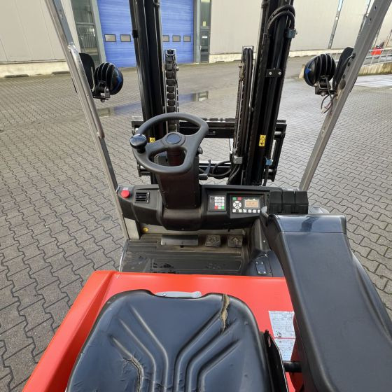 BT C3E160L - מלגזה חשמלית: תמונה 4 BT C3E160L - מלגזה חשמלית: תמונה 4