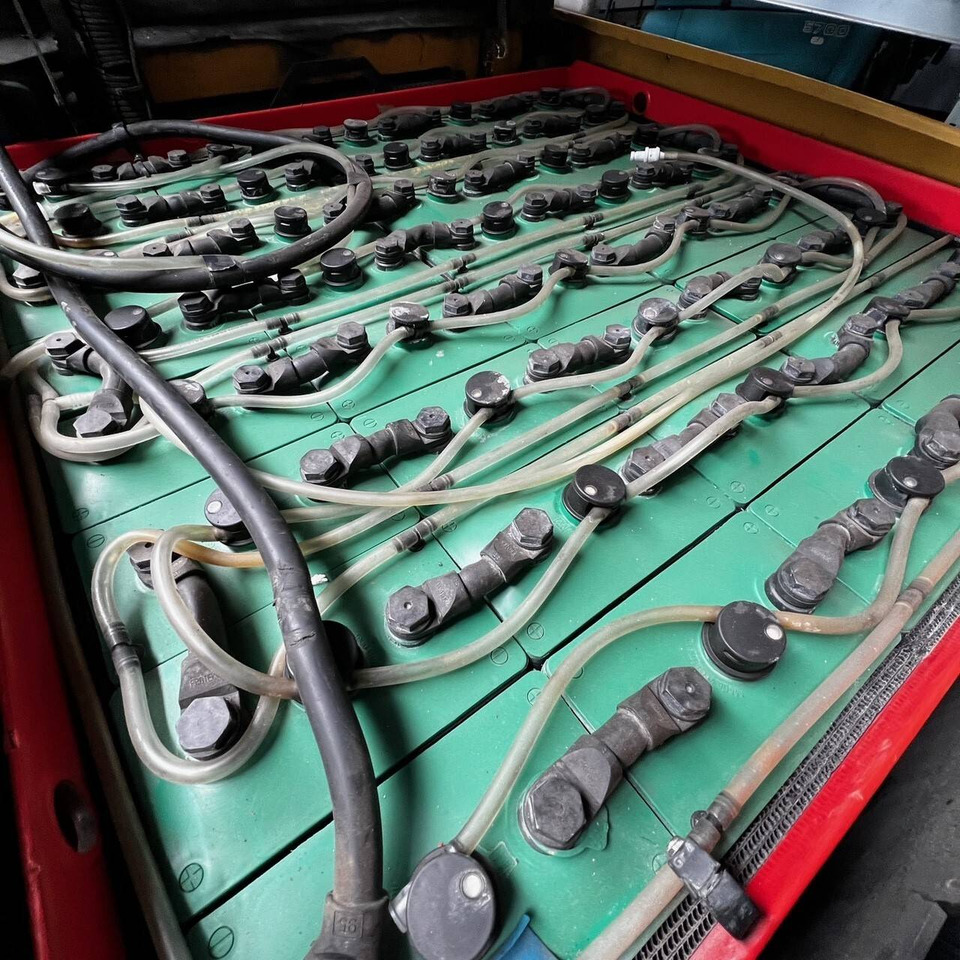 מלגזה חשמלית Caterpillar EP50: תמונה 11 מלגזה חשמלית Caterpillar EP50: תמונה 11