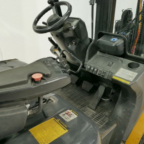 Caterpillar GP25N - מלגזת LPG: תמונה 4 Caterpillar GP25N - מלגזת LPG: תמונה 4