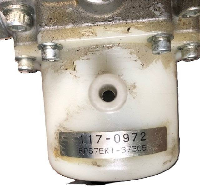 Complete Steering motor - משאבת היגוי עבור ציוד לטיפול בחומרים: תמונה 2 Complete Steering motor - משאבת היגוי עבור ציוד לטיפול בחומרים: תמונה 2
