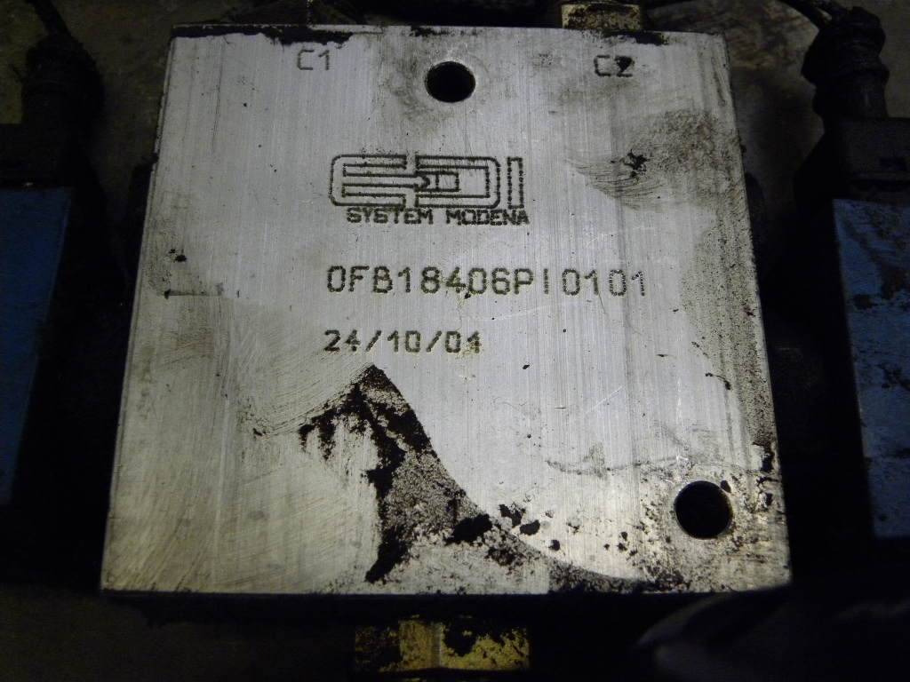 Control valve for Om Pimespo TSX20 - שסתום הידרולי עבור ציוד לטיפול בחומרים: תמונה 3 Control valve for Om Pimespo TSX20 - שסתום הידרולי עבור ציוד לטיפול בחומרים: תמונה 3