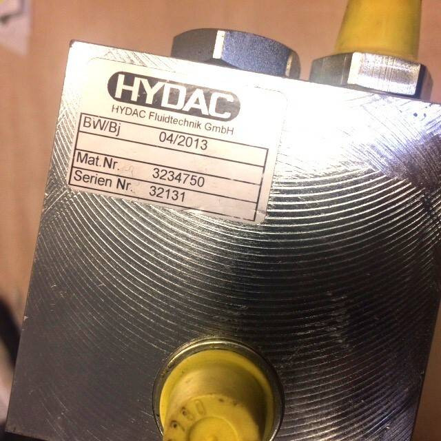 Directional Control Valve for Linde - שסתום הידרולי עבור ציוד לטיפול בחומרים: תמונה 4 Directional Control Valve for Linde - שסתום הידרולי עבור ציוד לטיפול בחומרים: תמונה 4