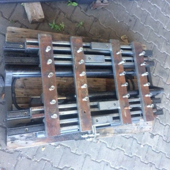 Double Pallet Handler with separate side shift - מזלגות עבור ציוד לטיפול בחומרים: תמונה 1 Double Pallet Handler with separate side shift - מזלגות עבור ציוד לטיפול בחומרים: תמונה 1