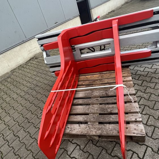 Dürwen Bale Clamp with side shift - מהדק עבור מכונה חקלאית: תמונה 4 Dürwen Bale Clamp with side shift - מהדק עבור מכונה חקלאית: תמונה 4