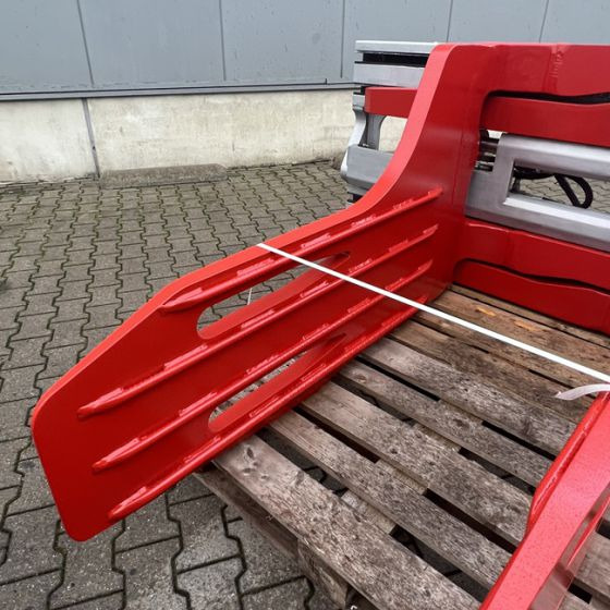 Dürwen Bale Clamp with side shift - מהדק עבור מכונה חקלאית: תמונה 5 Dürwen Bale Clamp with side shift - מהדק עבור מכונה חקלאית: תמונה 5