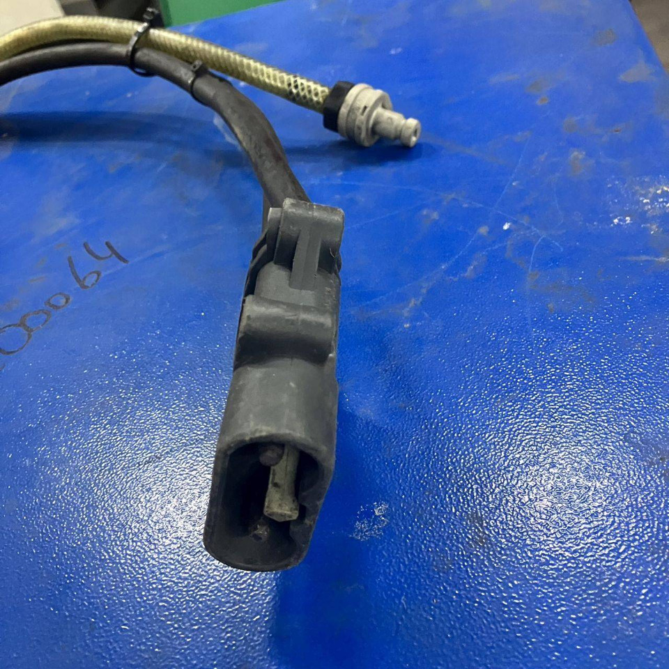 Hawker 24V-100A - חלקי חילוף עבור ציוד לטיפול בחומרים: תמונה 5 Hawker 24V-100A - חלקי חילוף עבור ציוד לטיפול בחומרים: תמונה 5