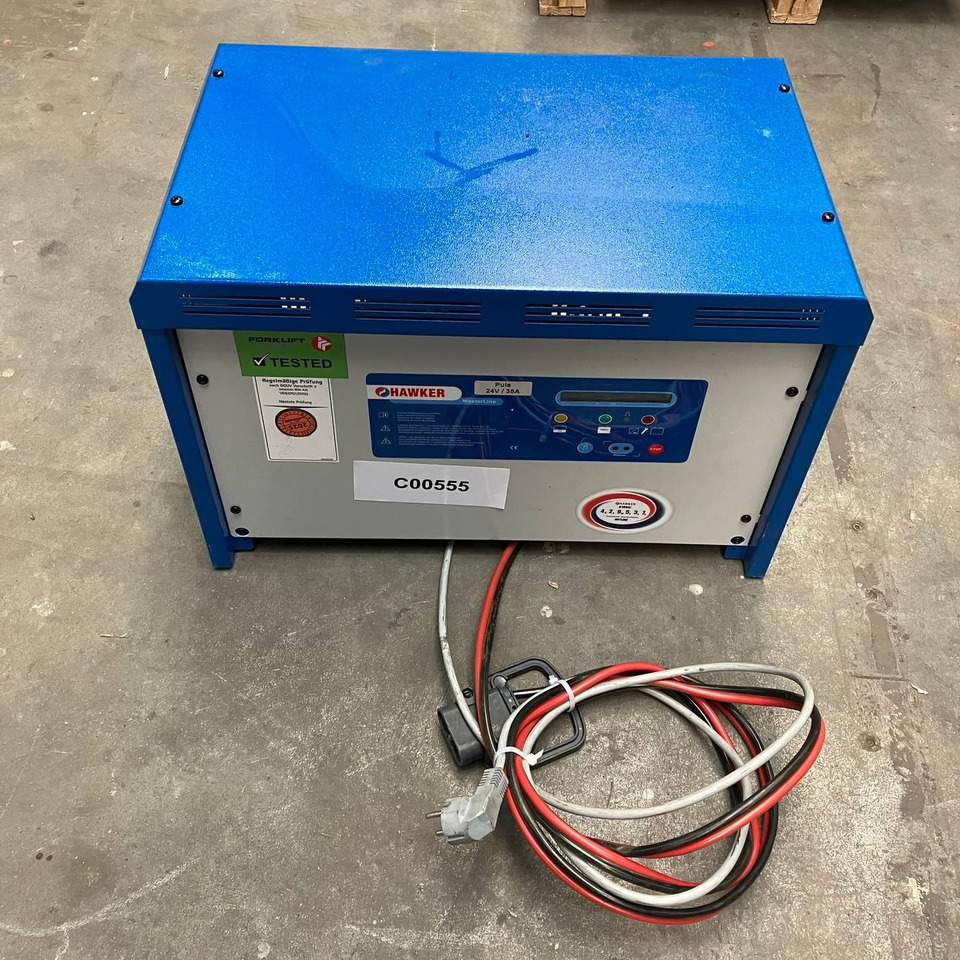 Hawker 24V/35A - חלקי חילוף עבור ציוד לטיפול בחומרים: תמונה 1 Hawker 24V/35A - חלקי חילוף עבור ציוד לטיפול בחומרים: תמונה 1