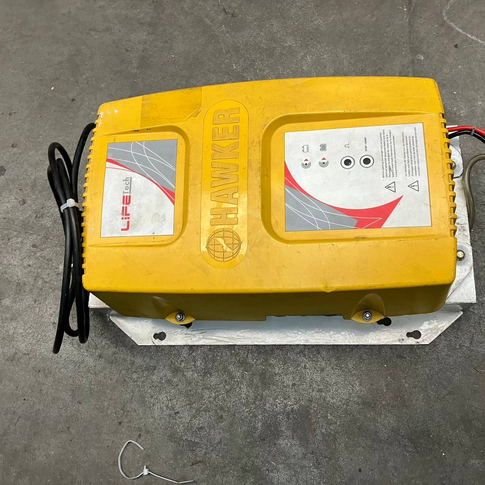 Hawker 24V/50A - חלקי חילוף עבור ציוד לטיפול בחומרים: תמונה 3 Hawker 24V/50A - חלקי חילוף עבור ציוד לטיפול בחומרים: תמונה 3