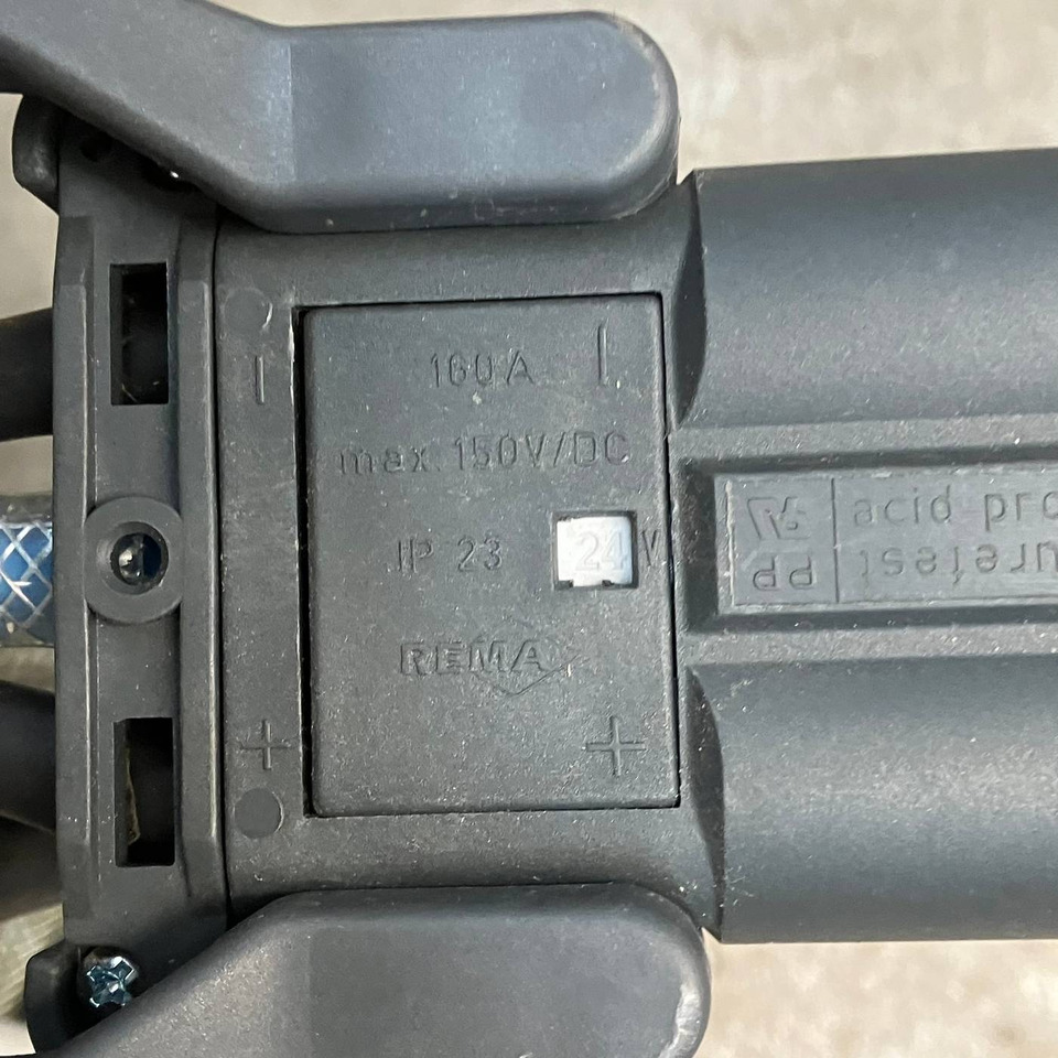 Hawker 24V/80A - חלקי חילוף עבור ציוד לטיפול בחומרים: תמונה 4 Hawker 24V/80A - חלקי חילוף עבור ציוד לטיפול בחומרים: תמונה 4