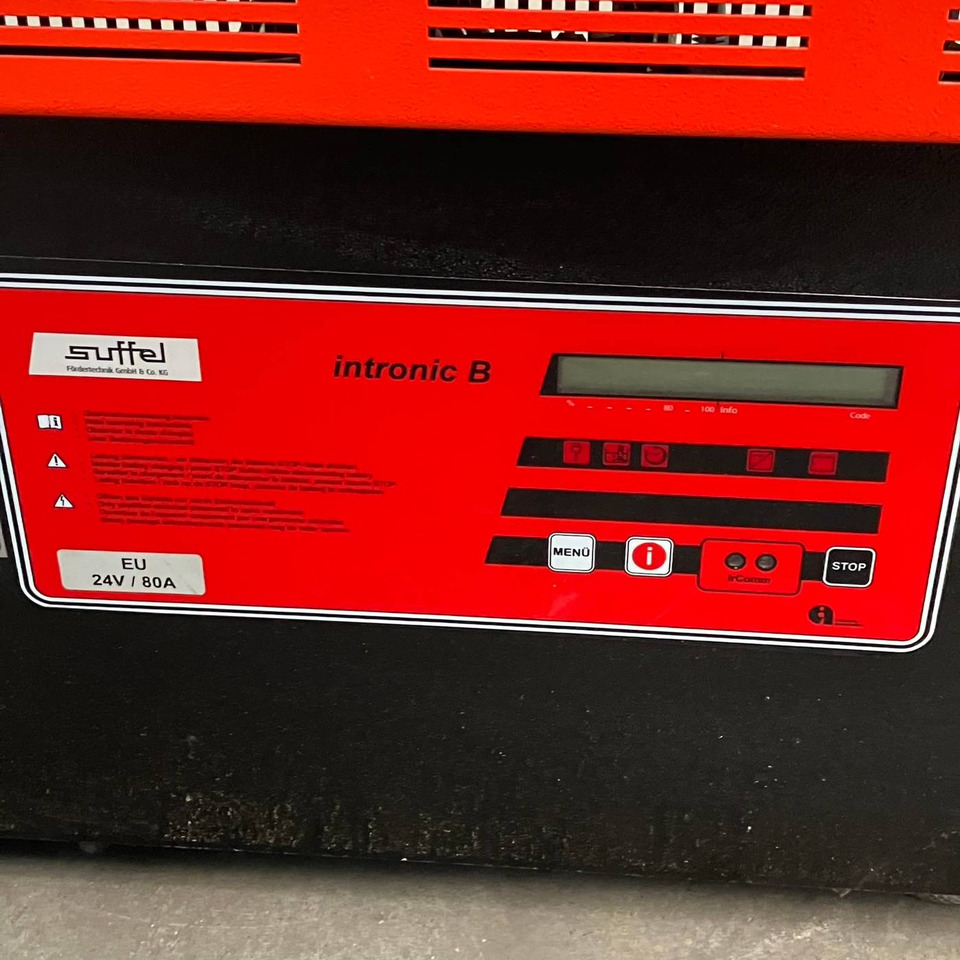 Hawker 24V/80A - חלקי חילוף עבור ציוד לטיפול בחומרים: תמונה 2 Hawker 24V/80A - חלקי חילוף עבור ציוד לטיפול בחומרים: תמונה 2