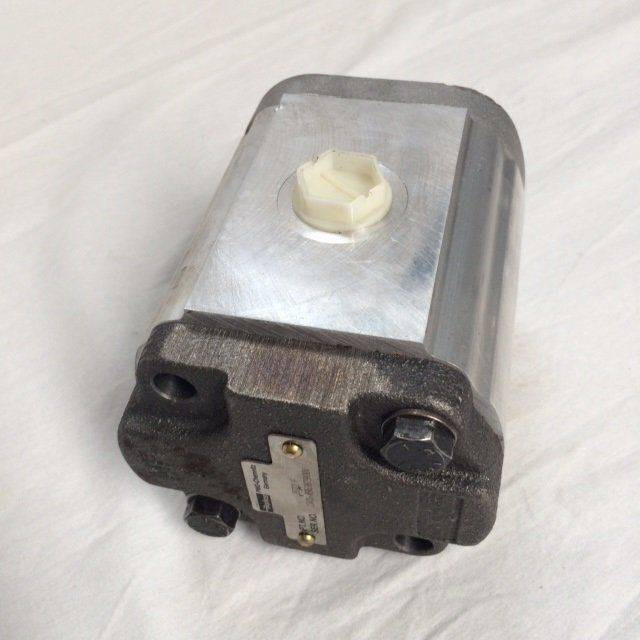 Hydraulic Pump for Mitsubishi - משאבת היגוי עבור ציוד לטיפול בחומרים: תמונה 1 Hydraulic Pump for Mitsubishi - משאבת היגוי עבור ציוד לטיפול בחומרים: תמונה 1