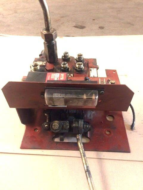 Hydraulic control valve for Linde E15, Series 324 - שסתום הידרולי עבור ציוד לטיפול בחומרים: תמונה 2 Hydraulic control valve for Linde E15, Series 324 - שסתום הידרולי עבור ציוד לטיפול בחומרים: תמונה 2