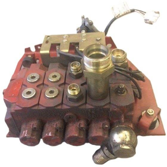 Hydraulic control valve for Linde E35P, Series 337 - שסתום הידרולי עבור ציוד לטיפול בחומרים: תמונה 1 Hydraulic control valve for Linde E35P, Series 337 - שסתום הידרולי עבור ציוד לטיפול בחומרים: תמונה 1