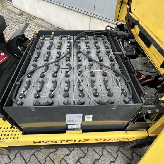 Hyster J3.2XM - מלגזה חשמלית: תמונה 4 Hyster J3.2XM - מלגזה חשמלית: תמונה 4