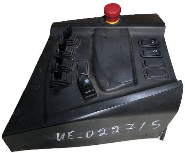 Joystick control panel for Still - מערכת חשמל עבור ציוד לטיפול בחומרים: תמונה 3 Joystick control panel for Still - מערכת חשמל עבור ציוד לטיפול בחומרים: תמונה 3