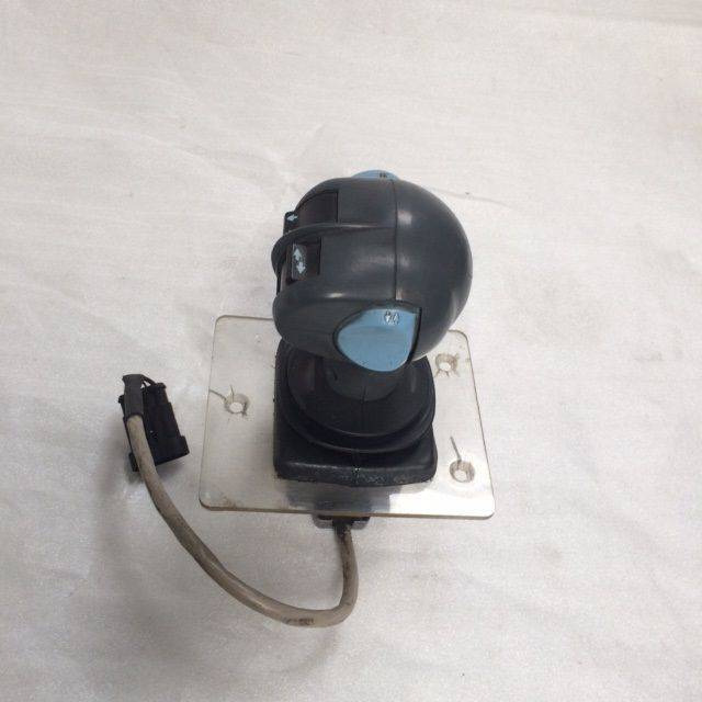 Joystick for Hyster - מערכת חשמל עבור ציוד לטיפול בחומרים: תמונה 2 Joystick for Hyster - מערכת חשמל עבור ציוד לטיפול בחומרים: תמונה 2