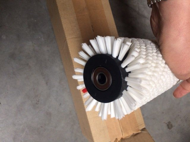 Kärcher Brush Roller,white - מטאטא עבור מכונת ניקוי: תמונה 3 Kärcher Brush Roller,white - מטאטא עבור מכונת ניקוי: תמונה 3