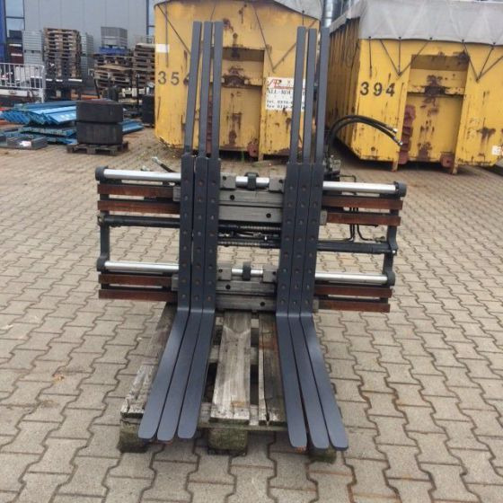 Kaup Triple Pallet Handler - מזלגות עבור ציוד לטיפול בחומרים: תמונה 3 Kaup Triple Pallet Handler - מזלגות עבור ציוד לטיפול בחומרים: תמונה 3