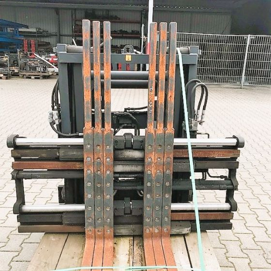 Kaup Triple pallet Handler with Pantograph - מזלגות עבור ציוד לטיפול בחומרים: תמונה 3 Kaup Triple pallet Handler with Pantograph - מזלגות עבור ציוד לטיפול בחומרים: תמונה 3