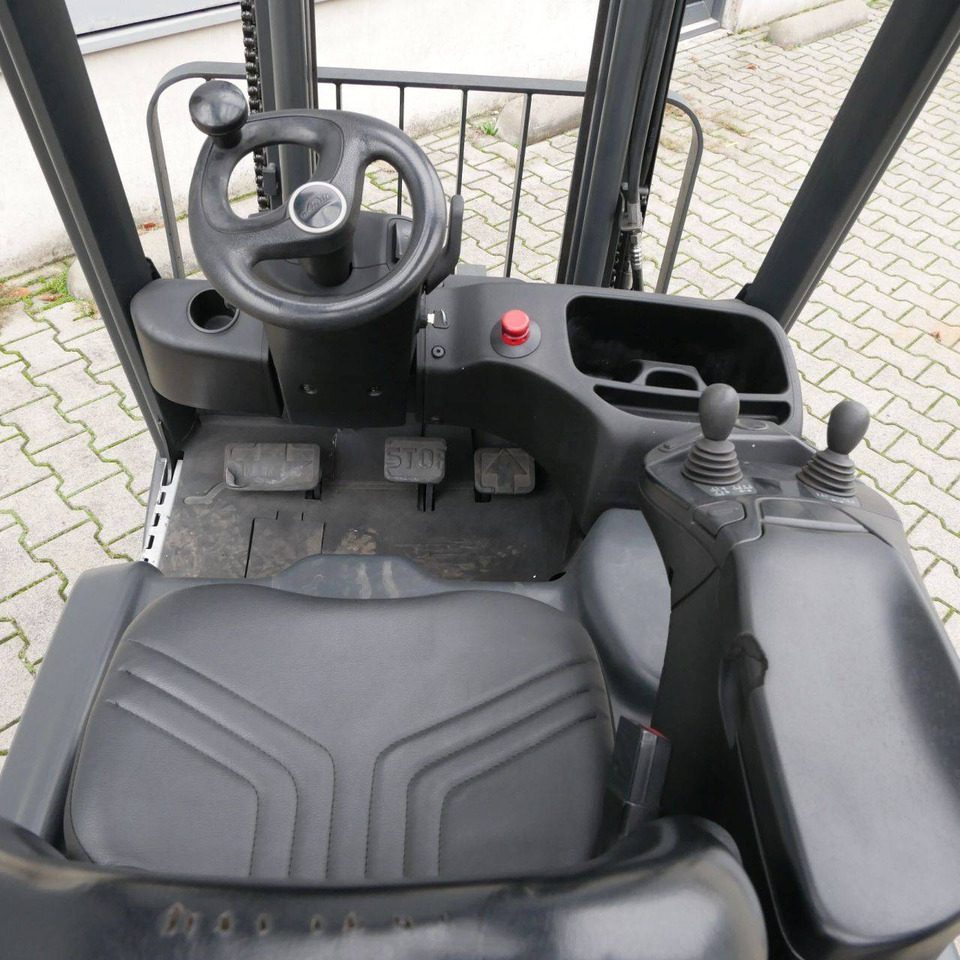 Linde E16C (386-02) EVO - מלגזה חשמלית: תמונה 4 Linde E16C (386-02) EVO - מלגזה חשמלית: תמונה 4