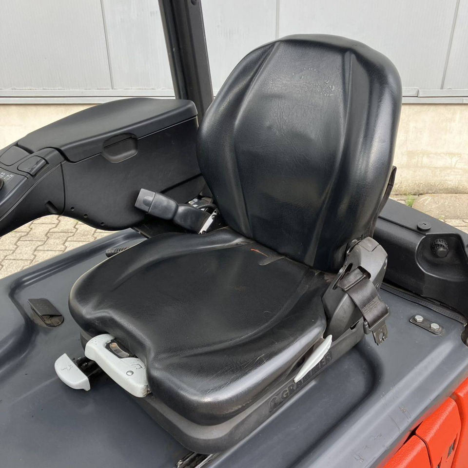 Linde E18 (386-02) EVO - מלגזה חשמלית: תמונה 5 Linde E18 (386-02) EVO - מלגזה חשמלית: תמונה 5