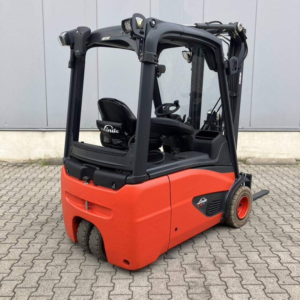 Linde E18 (386-02) EVO - מלגזה חשמלית: תמונה 2 Linde E18 (386-02) EVO - מלגזה חשמלית: תמונה 2
